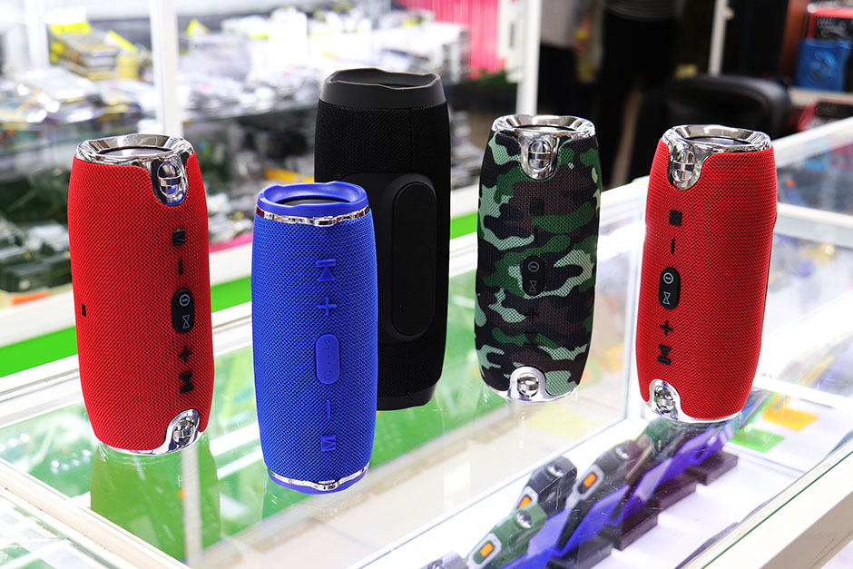 А давайте сходим в... торговый центр «Ся-Ян»