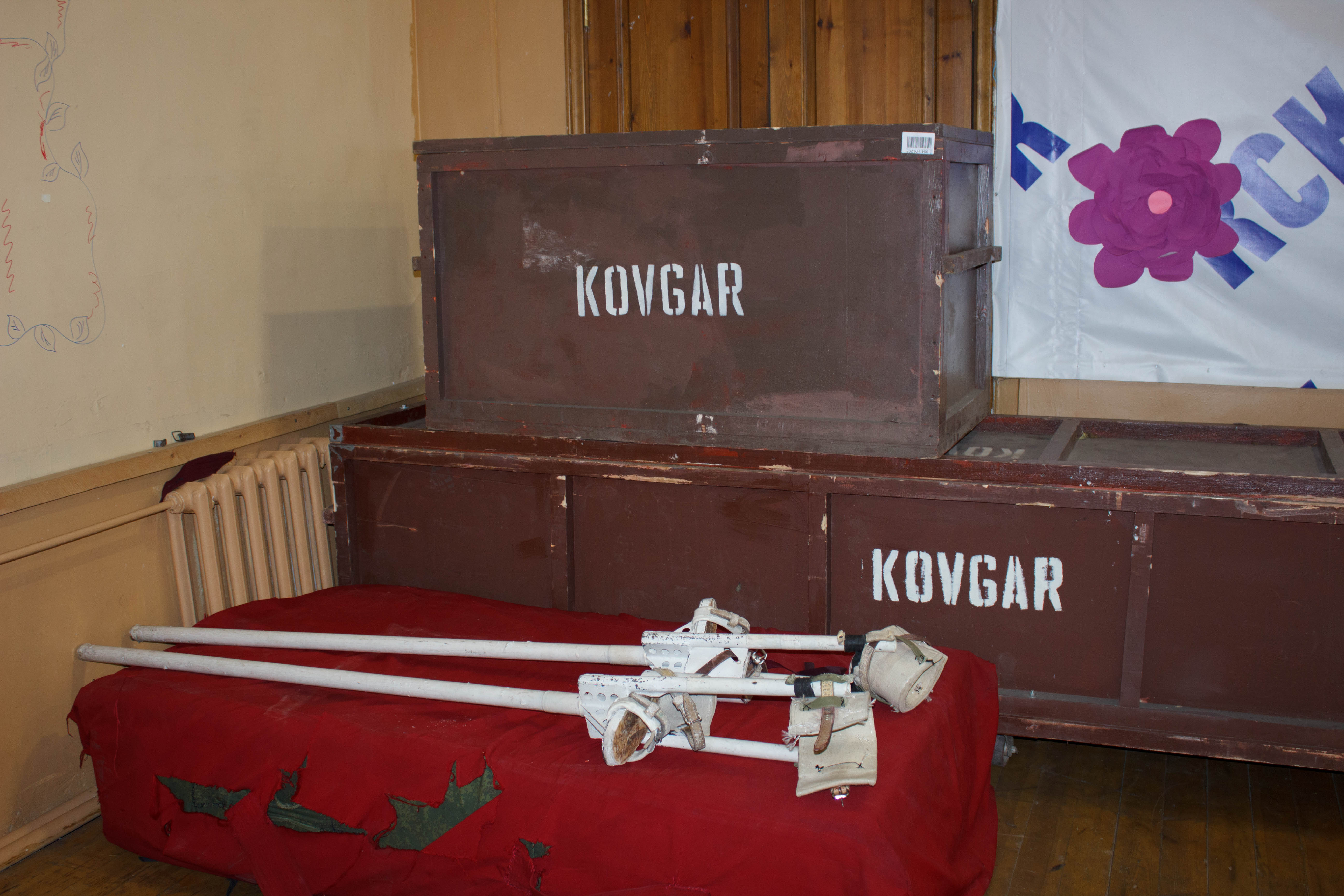 Новый сложный и опасный номер осваивают артисты бурятского цирка