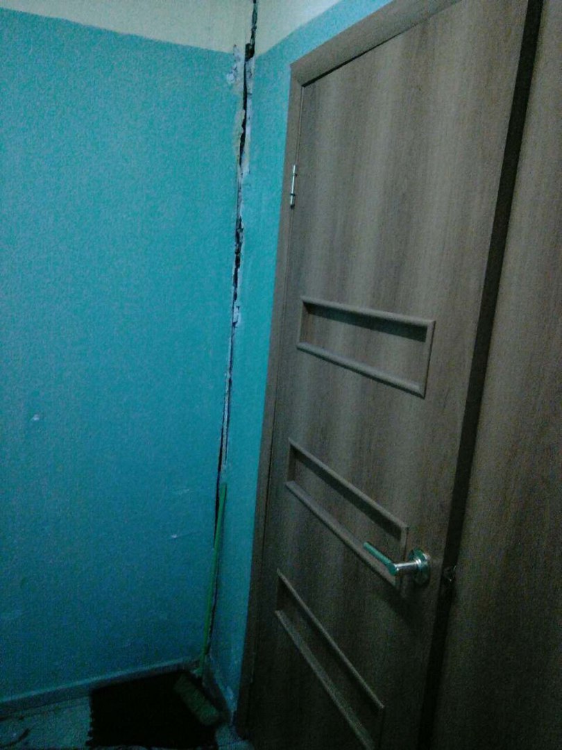 Трещина между тамбуром и зданием детсада в Чите угрожает безопасности детей