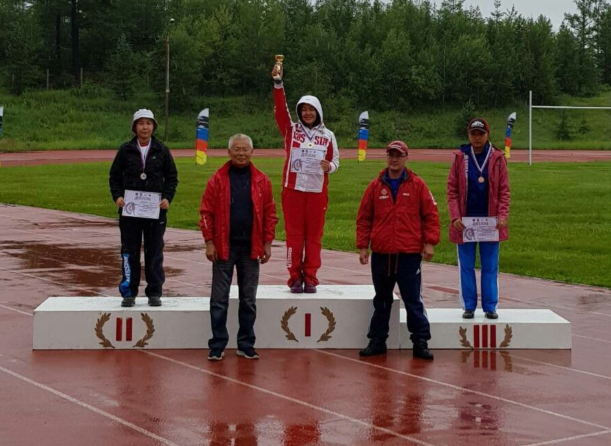 Чемпионка мира Силакова выиграла чемпионат Забайкалья по стрельбе из лука