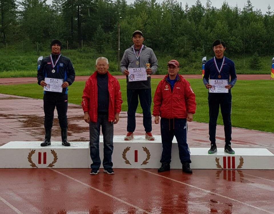 Чемпионка мира Силакова выиграла чемпионат Забайкалья по стрельбе из лука