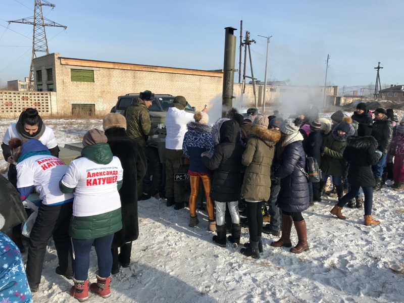 Депутат Катушев и жители Черновского района, провожая зиму, сделали массовое селфи