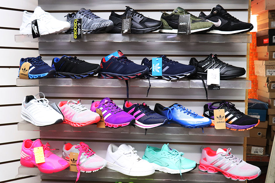 А давайте сходим в... торговый центр «Ся-Ян»