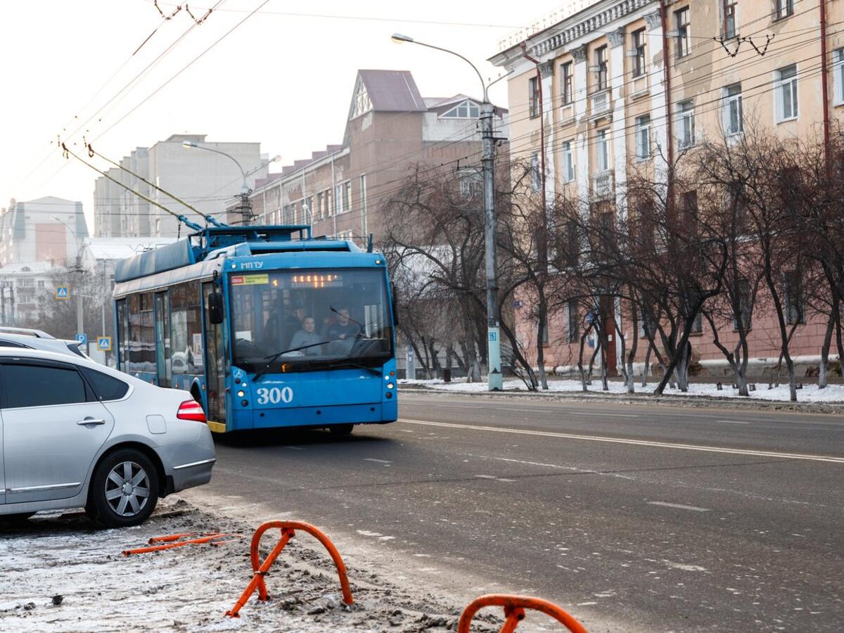 Жители Читы снова жалуются на долгое ожидание троллейбусов