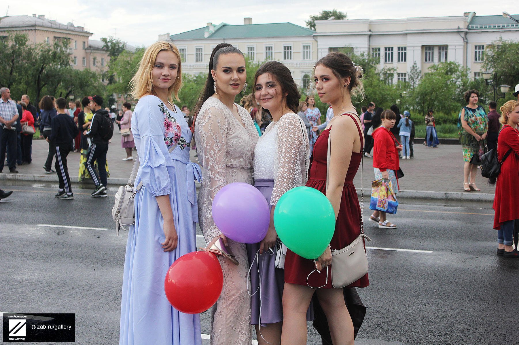 Платья На Выпускной Чита