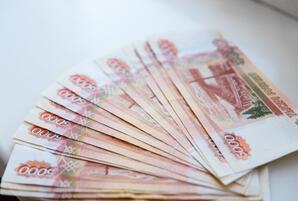 Ущерб от взяток в этом году превысил 37 миллиардов рублей - генпрокурор России