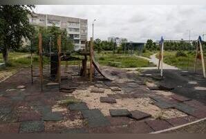 «Урановый парк» в Краснокаменске развалился после реконструкции за 122 млн