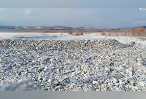 Эконадзор и полиция проверили нелегальный карьер в Дульдургинском районе
