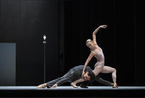 TheatreHD: Ноймайер. Призрачный свет