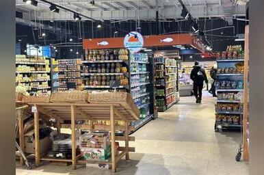 Две жительницы Читы пытались украсть товары на 40 тысяч рублей из супермаркета