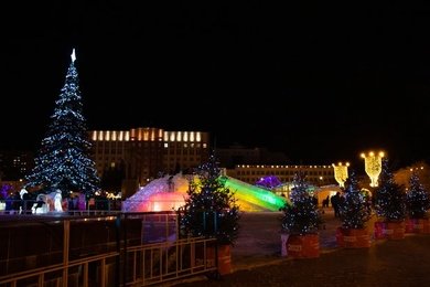 Новогодний вечер на площади Ленина в Чите – фоторепортаж ZAB.RU