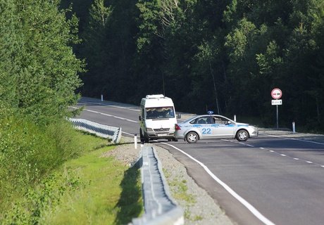 Обрушившийся на дорогу под Читой сель
