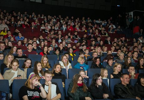 Уже на экранах: премьера «Малефисента: владычица тьмы» прошла при поддержке ZAB.RU