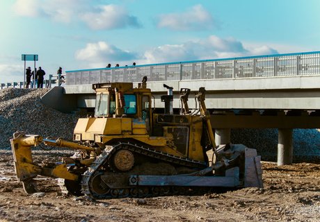 Синяя ленточка: Как открывали дорогу на Арахлей