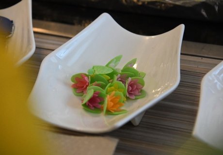 Торт в виде дороги приготовил зампред правительства Паздников