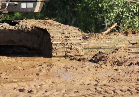 Обрушившийся на дорогу под Читой сель