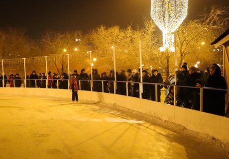 В Чите открыли самый большой «зимний» фонтан на Дальнем Востоке