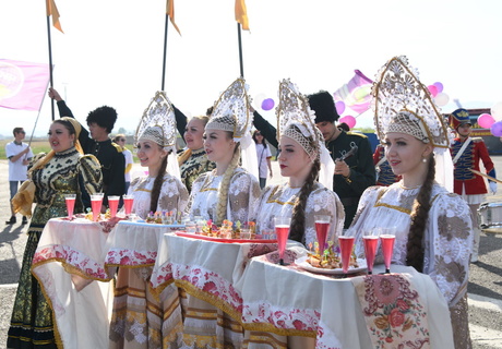 Прилетели гости кинофестиваля