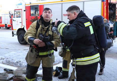 Масштабные пожарно-тактические учения в штабе армии в Чите