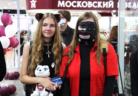 Шоу "Cosplay Party" в ТРЦ "Макси"