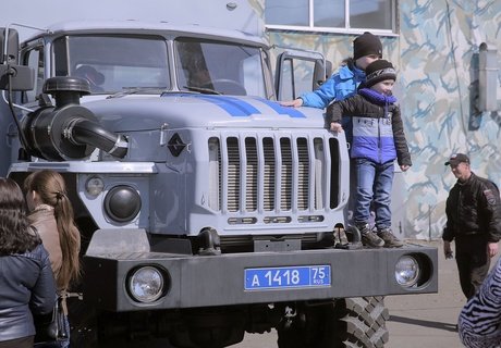 Показательные выступления ОМОНа «Коршун» в Чите