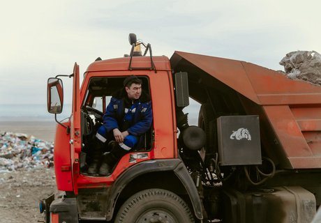 Фоторепортаж: Городская свалка Читы стала пожарищем и местом ЧС