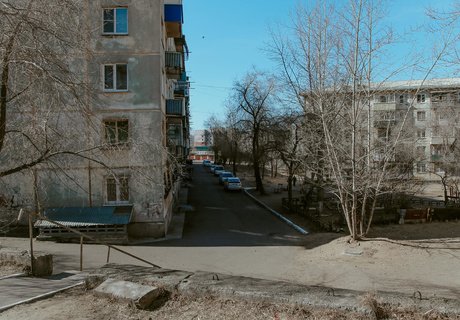 Первоапрельские карантинно-каникулярные виды Читы. День третий: людей стало меньше, машин - больше