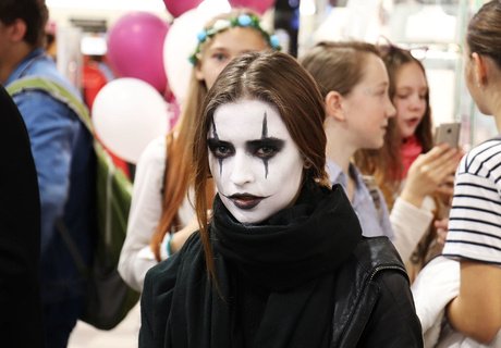 Шоу "Cosplay Party" в ТРЦ "Макси"