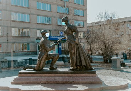 Памятники Читы защитились от коронавируса