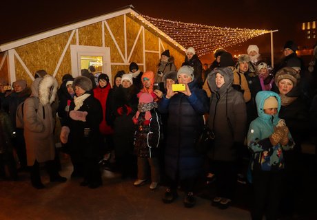 В Чите открыли самый большой «зимний» фонтан на Дальнем Востоке