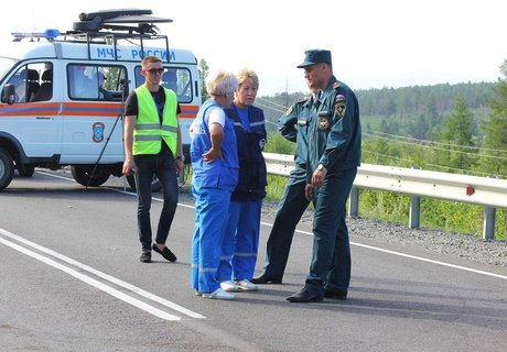 Обрушившийся на дорогу под Читой сель