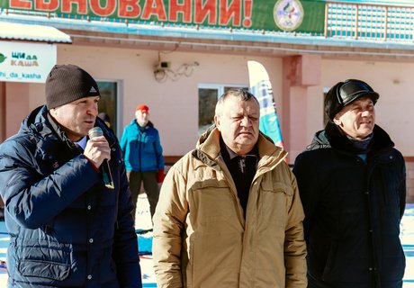 Этап первенства ДФО по конькобежному спорту стартовал в Чите - фото ZAB.RU