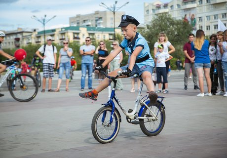 Невероятный велопарад на закрытии Забайкальского супермарафона