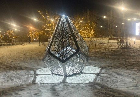 Парк МЖК в Чите встретил зиму во всей новогодней красоте