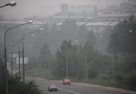 Смог в Чите: Сибирские пожары заволокли дымом Забайкалье