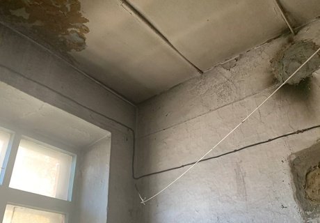 История и разруха: символы прошлого среди аварийного жилья