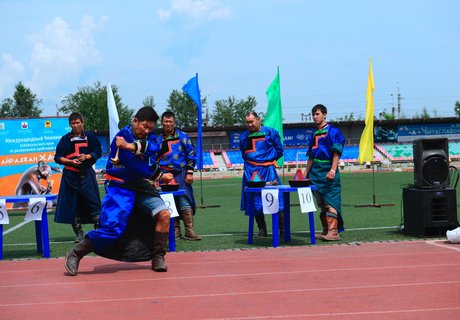 Международный чемпионат по разбиванию хребтовой кости