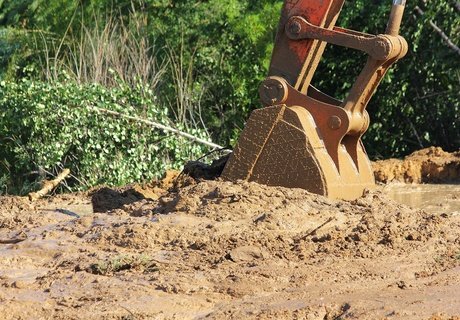 Обрушившийся на дорогу под Читой сель