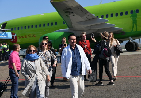 Прилетели гости кинофестиваля