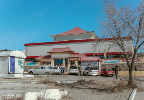 Первоапрельские карантинно-каникулярные виды Читы. День третий: людей стало меньше, машин - больше