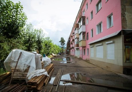 Розовый дом по Новобульварной