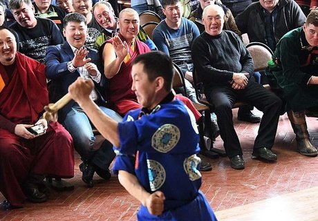 Чемпионат по разбиванию хребтовой кости