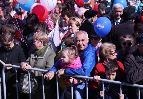 Первомай и 10 тысяч читинцев