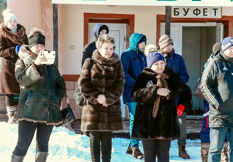 Этап первенства ДФО по конькобежному спорту стартовал в Чите - фото ZAB.RU