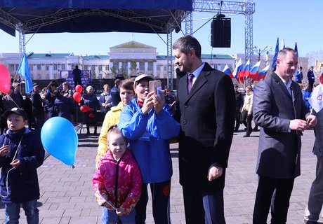 Первомай и 10 тысяч читинцев