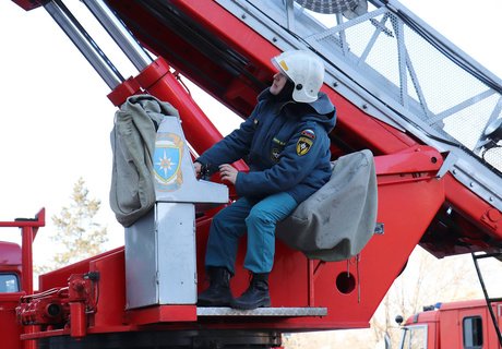 Масштабные пожарно-тактические учения в штабе армии в Чите