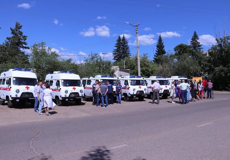 Новые «скорые» едут в районы