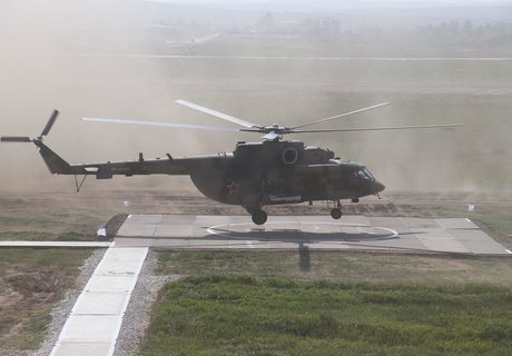 Взлеты и посадки транспортников на грунтовую ВПП в Забайкалье