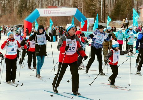 «Лыжня России»: Массовый забег состоялся, несмотря на карантин