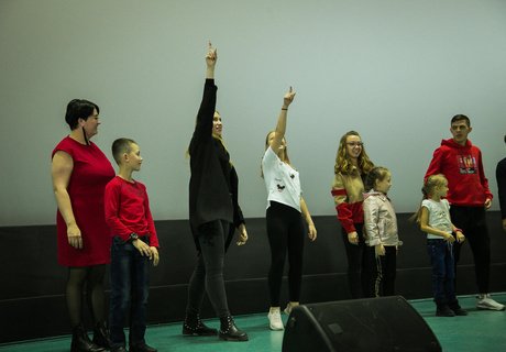 Уже на экранах: премьера «Малефисента: владычица тьмы» прошла при поддержке ZAB.RU